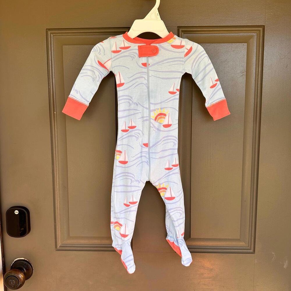 The Beaufort Bonnet Company Footed Pajama 6/12 Months‎